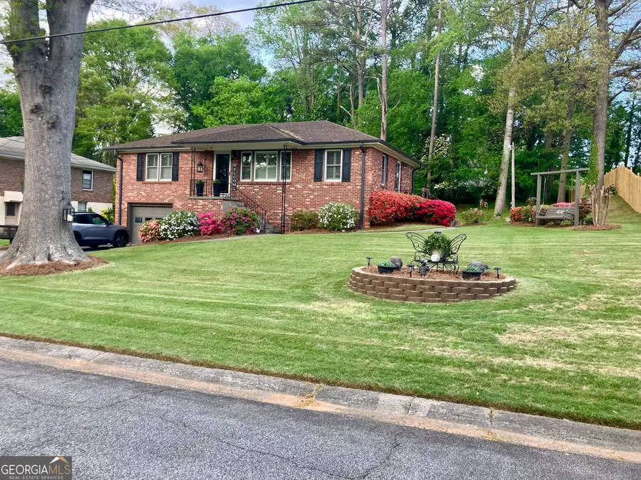 3195 Woodview Drive Se, Smyrna, GA 30082 - #2