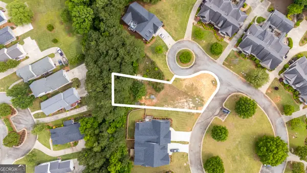 426 Cliffstone Court, Macon, GA 31220