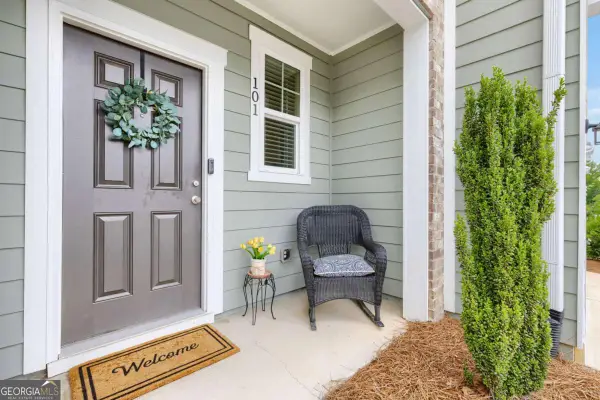 101 Rydal Way, Winder, GA 30680
