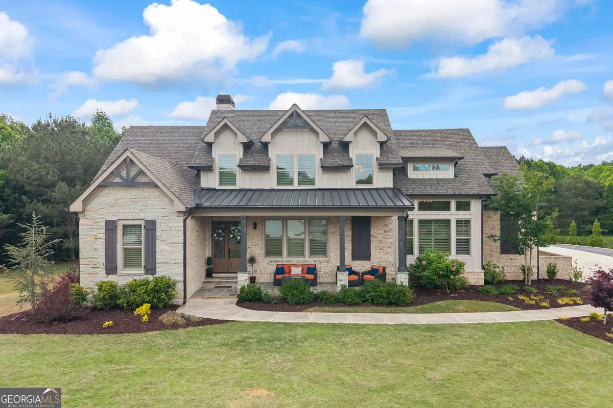 4726 Crestview Way, Flowery Branch, GA 30542 - #1