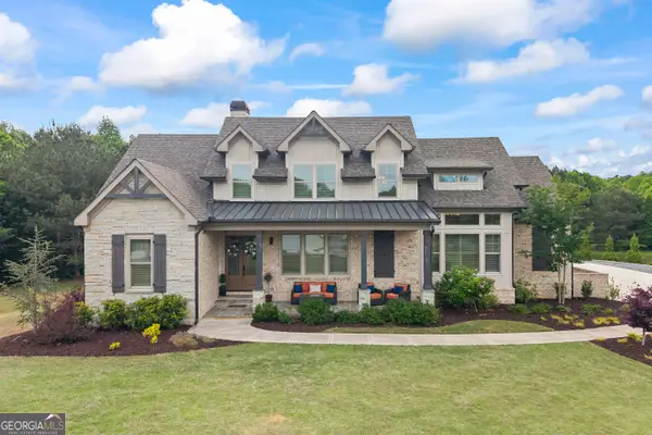 4726 Crestview Way, Flowery Branch, GA 30542