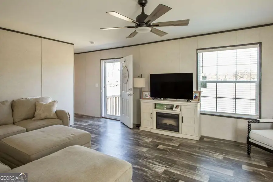 4121 Manor Millwood Road S, Waycross, GA 31503 - #3