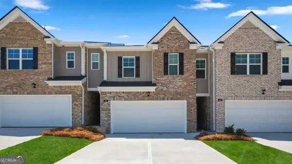500 Silver Moon Drive, Loganville, GA 30052
