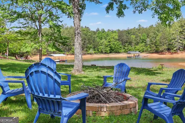 136 Madison Avenue, Blairsville, GA 30512
