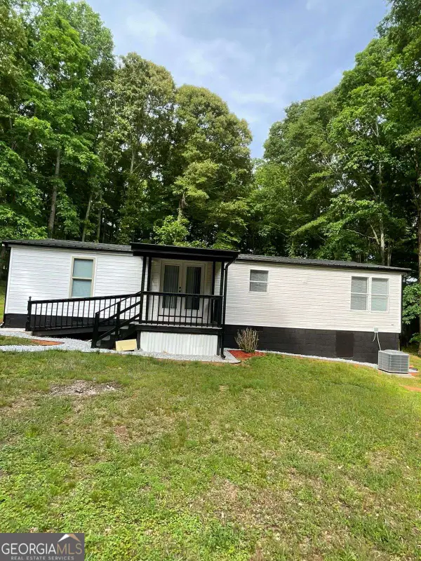 906 Jefferson River Road, Jefferson, GA 30549