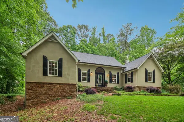 214 Newport Road Sw, Lilburn, GA 30047