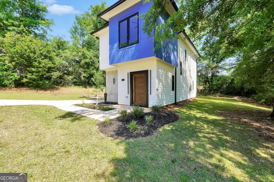 233 E Tinsley Street, Griffin, GA 30223 - #2