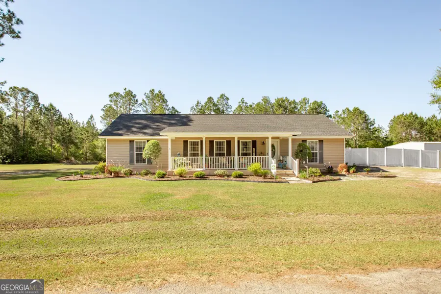 4331 Knotty Pine Lane, Waycross, GA 31503 - #3