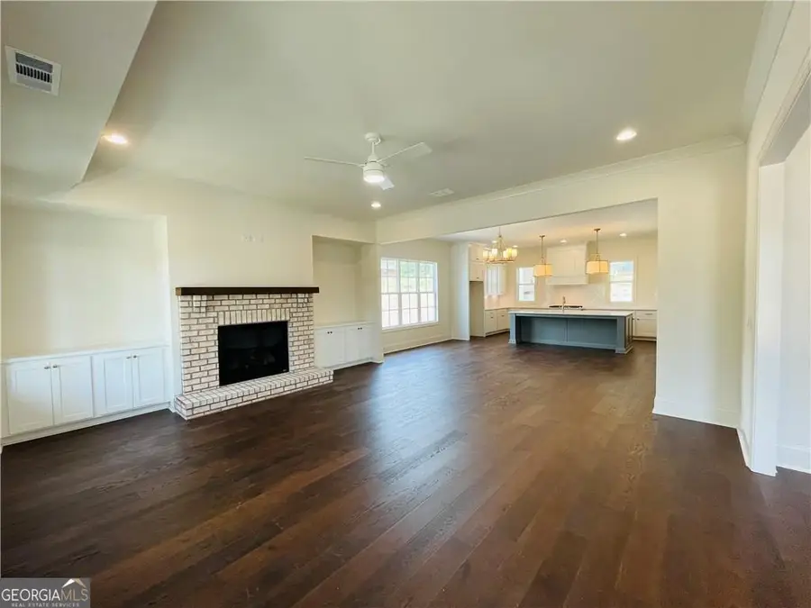 212 Suwanee Avenue, Suwanee, GA 30024 - #3