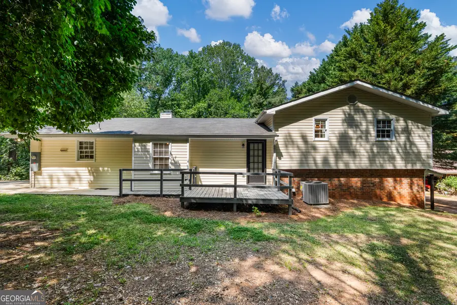 134 N Lake Drive, Lagrange, GA 30240 - #3