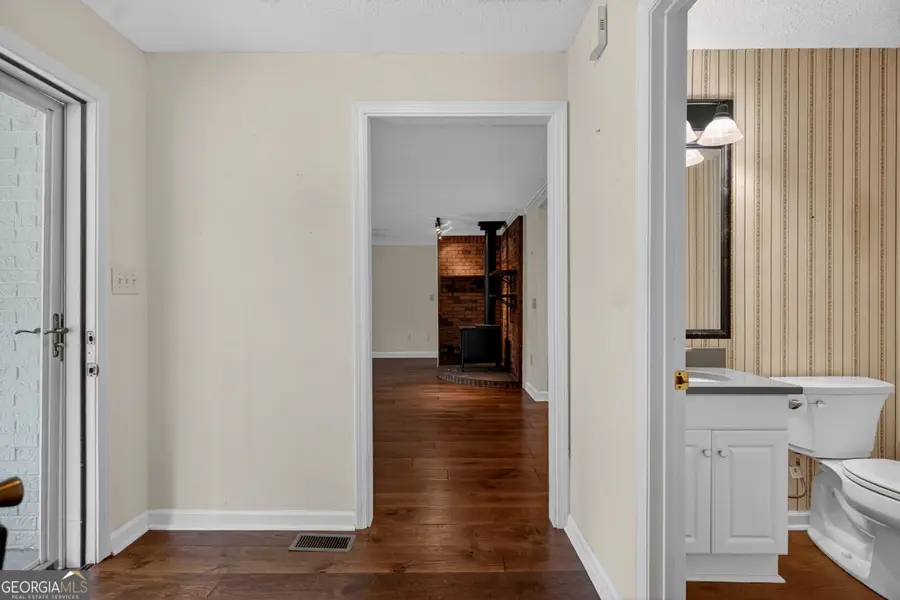 608 Waterview Drive, Lagrange, GA 30240 - #2