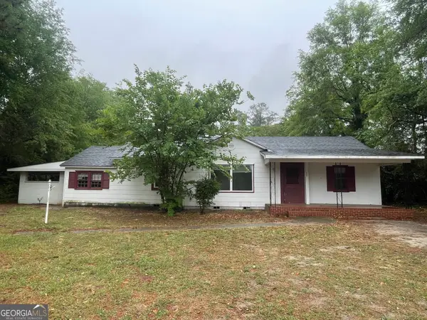 208 E Brazell Street, Reidsville, GA 30453