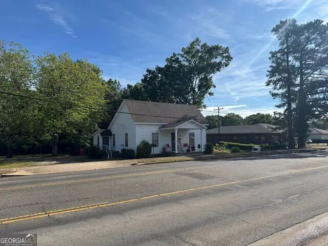 319 E Mccarty Street, Sandersville, GA 31082 - #1