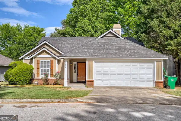 2096 W Morgans Bluff Court, Lithonia, GA 30058