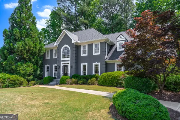 10985 Wilshire Chase Drive, Johns Creek, GA 30097