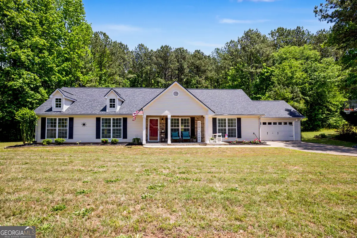 102 Greenfield Lane, Grantville, GA 30220 - #1
