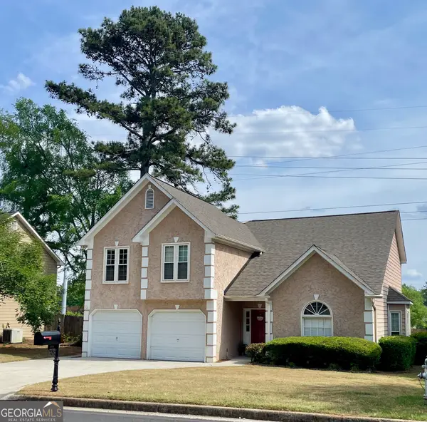 800 Meadowsong Circle, Lawrenceville, GA 30043