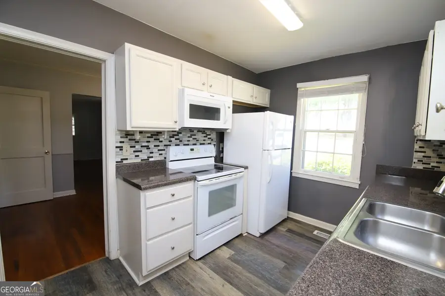 222 Beechwood Circle, Lagrange, GA 30240 - #3