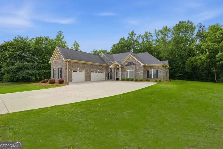 1042 Beaver Dam Road, Hoschton, GA 30548 - #2