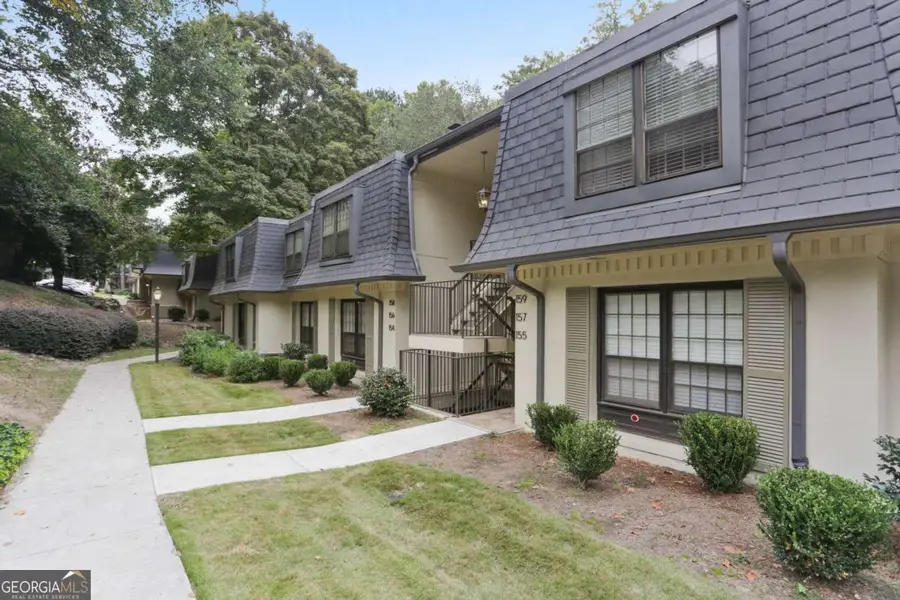 158 Maribeau Square Nw, Atlanta, GA 30327 - #2