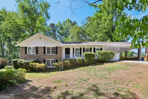 2922 Laura Lane, Lithia Springs, GA 30122