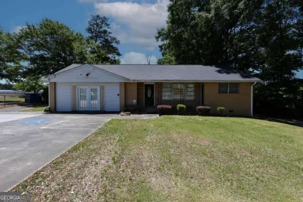 724 King Road, Riverdale, GA 30274