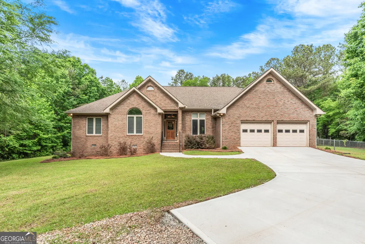 1370 Deerwood Drive, Madison, GA 30650 - #1
