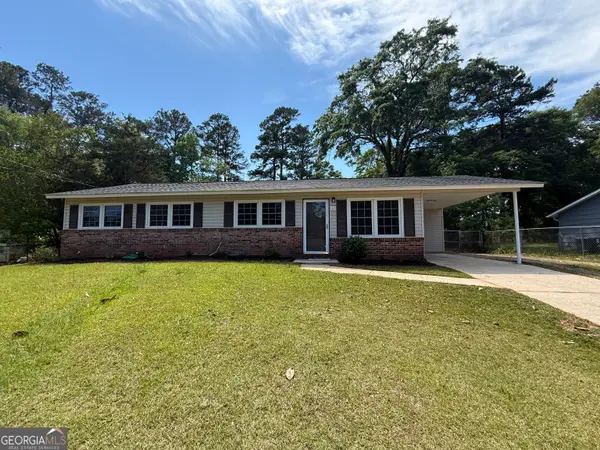 105 Sir Lancelot Avenue, Lagrange, GA 30241