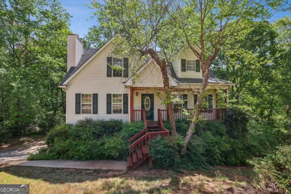 6321 Shady Grove Lane, Flowery Branch, GA 30542