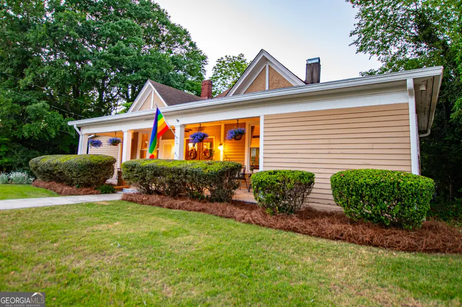 410 Cedar Street, Carrollton, GA 30117 - #3