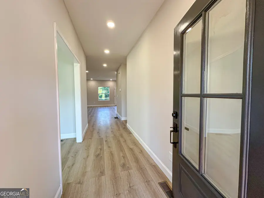 5719 Calm Valley Point, Flowery Branch, GA 30542 - #2