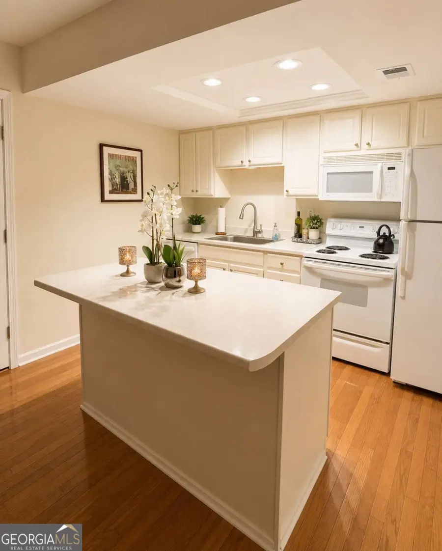 2043 Chastain Park Court Ne, Atlanta, GA 30342 - #2
