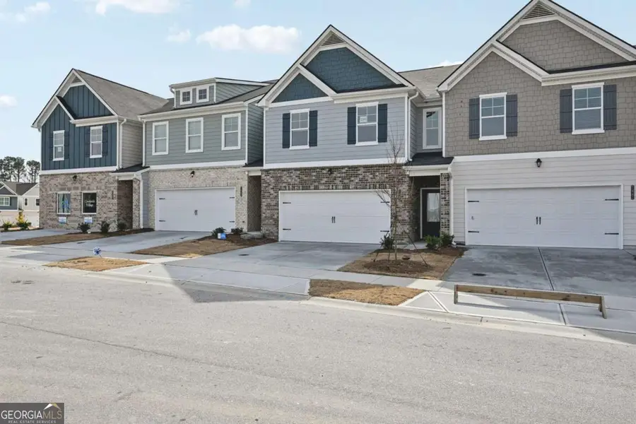 7439 Knoll Hollow Road, Lithonia, GA 30058 - #2