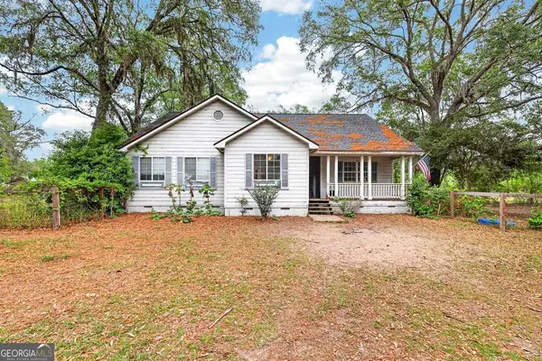 895 Lynn Road, Waynesville, GA 31566