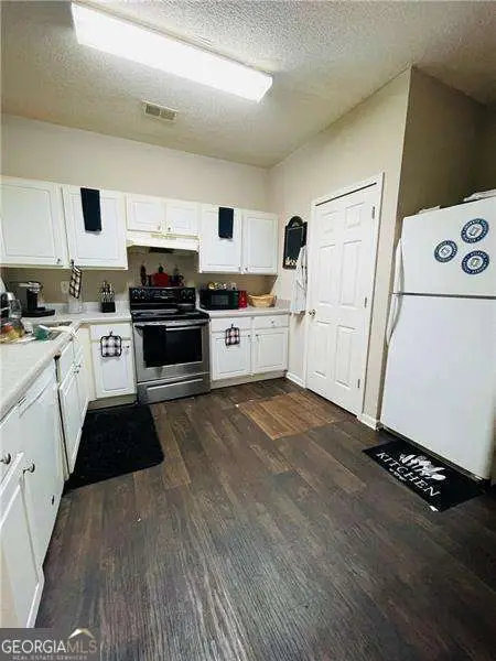 3607 Ginnis Drive Sw #2, Atlanta, GA 30331 - #3