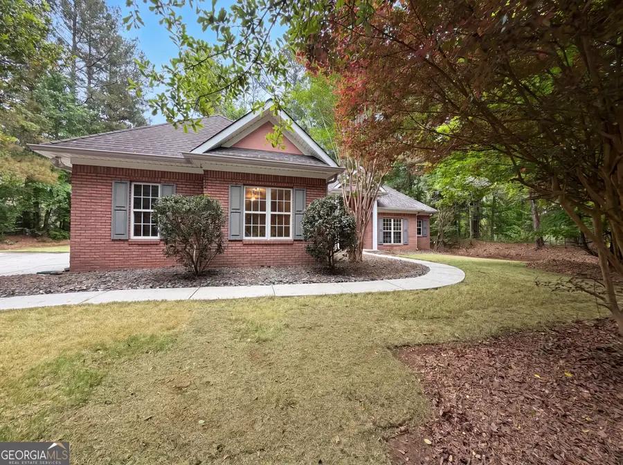 125 Farr Lake Drive, Tyrone, GA 30290 - #2