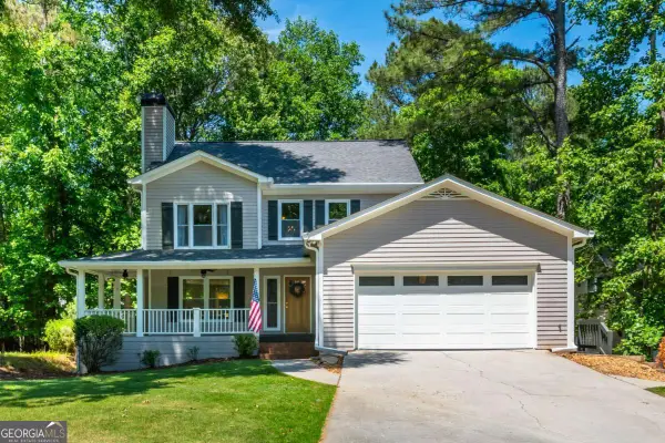 1307 Cobblestone Lane, Woodstock, GA 30189