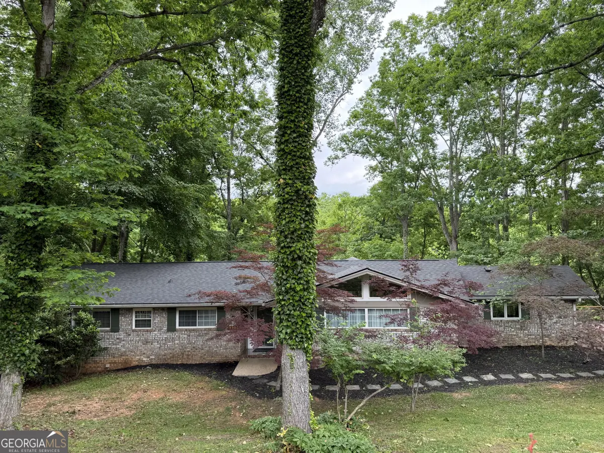 3327 Hickory Point, Gainesville, GA 30506 - #1
