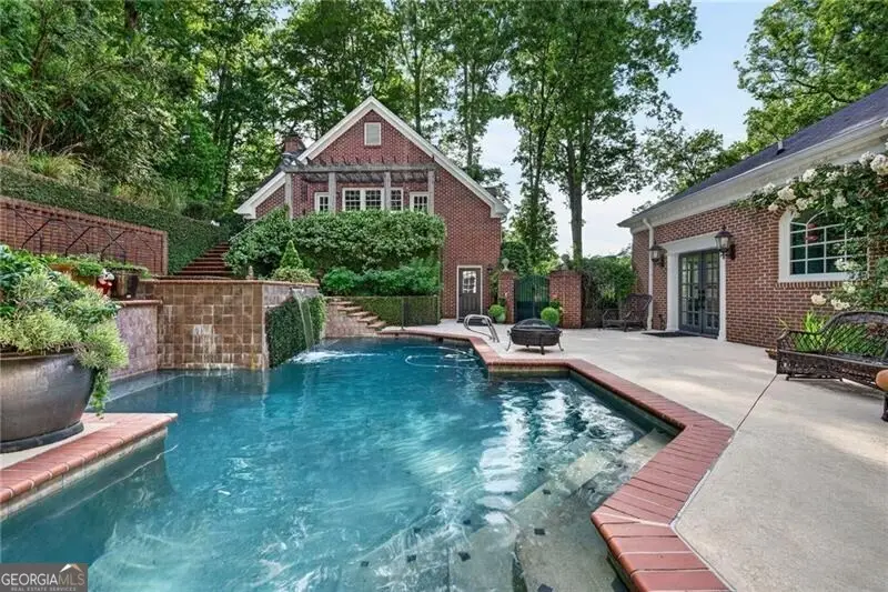 3650 Dumbarton Road Nw, Atlanta, GA 30327 - #2