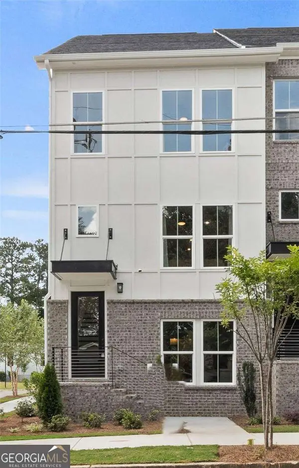 2543 Astaire Court, Atlanta, GA 30318