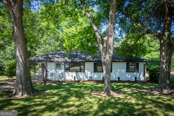 6262 Melrose Drive, Douglasville, GA 30134