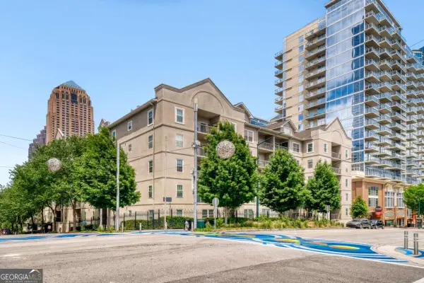 1075 Peachtree Walk Ne #A301, Atlanta, GA 30309