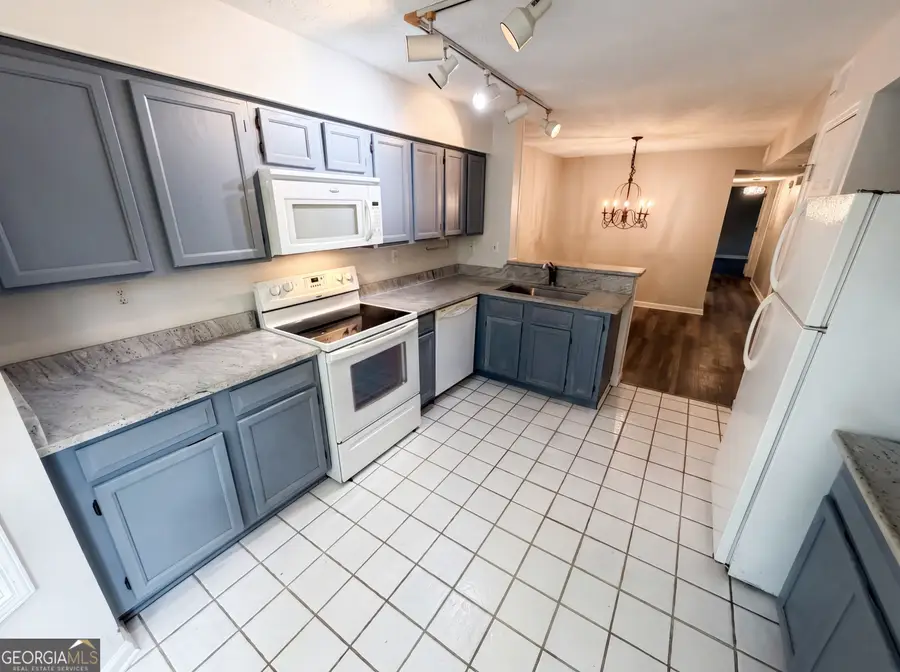 4491 Pineridge Circle, Dunwoody, GA 30338 - #2