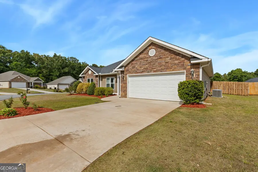 146 Hawks Ridge Trace, Byron, GA 31008 - #2