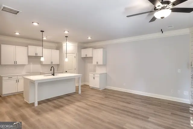 2 Crest Drive #3, Hartwell, GA 30643 - #2