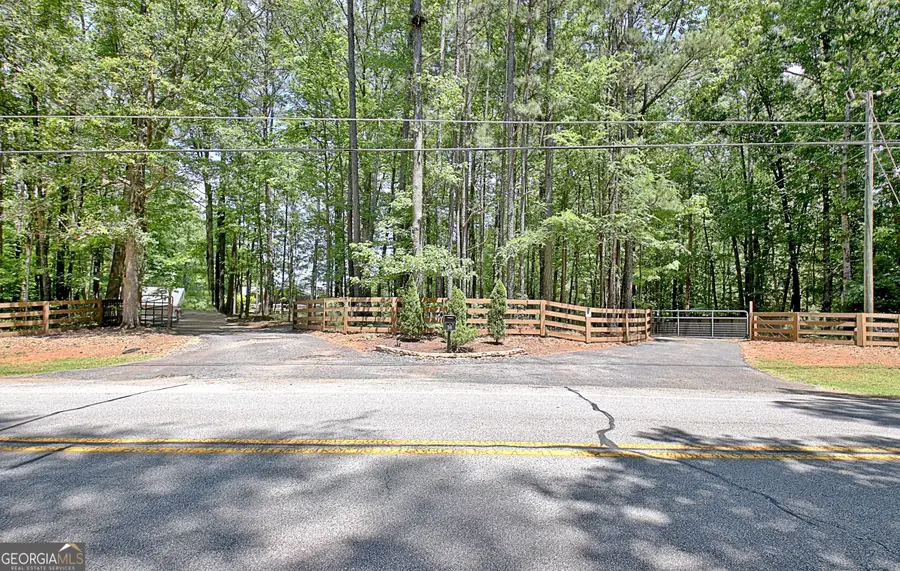 315 Vaughn Road, Newnan, GA 30265 - #2