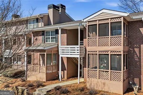 270 Quail Run, Roswell, GA 30076