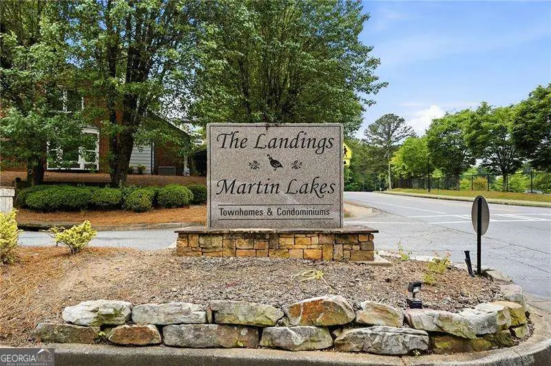 270 Quail Run, Roswell, GA 30076 - #2