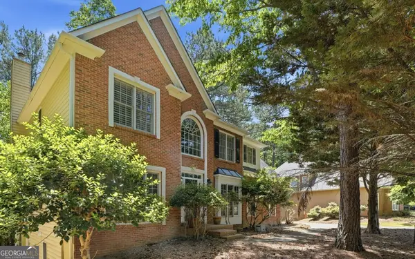514 Lovinggood Court, Woodstock, GA 30189