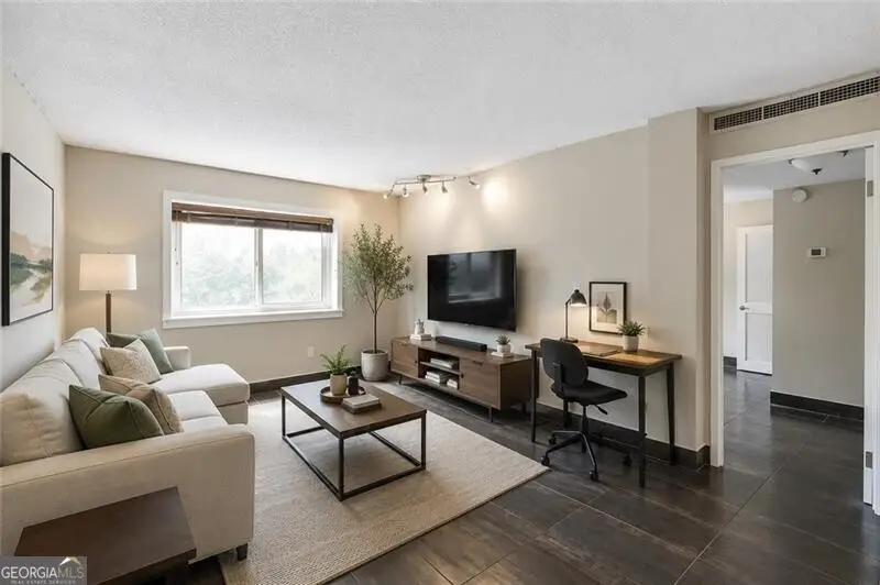 2285 Peachtree Road Ne #703, Atlanta, GA 30309 - #1